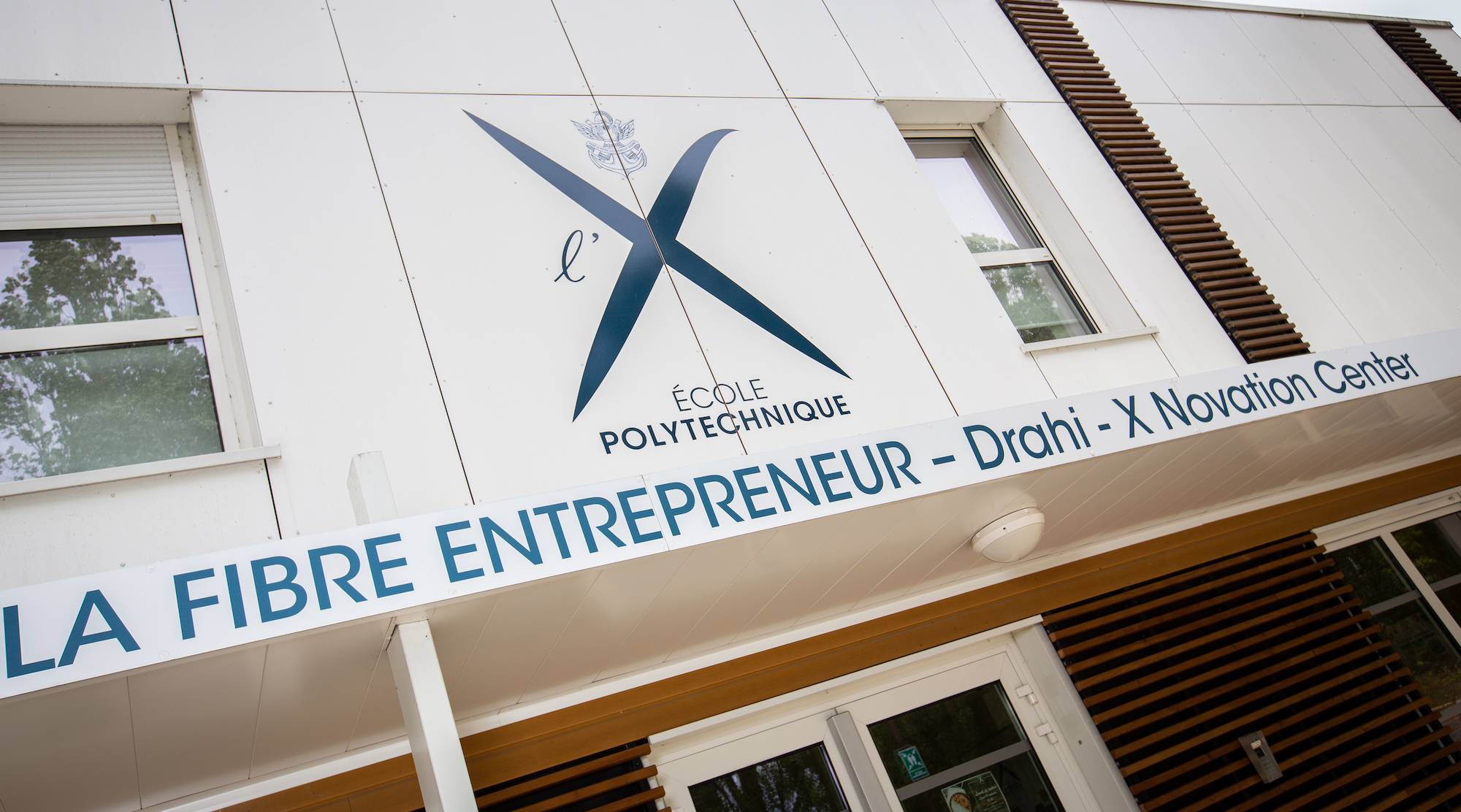 12 startups peuvent rejoindre l’incubateur de l’École polytechnique